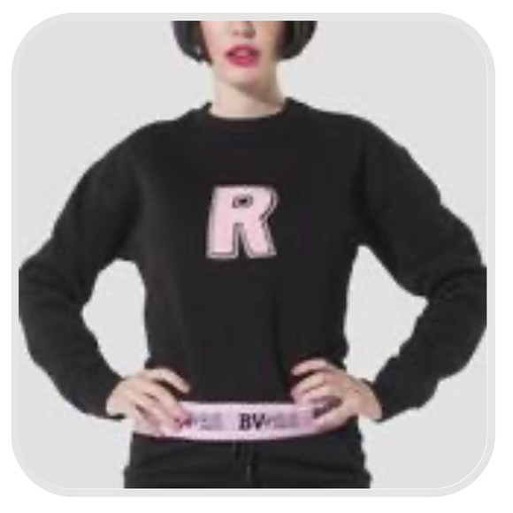 M-Riverdale Betty and Veronica sweatshirt - Picture 2 of 7